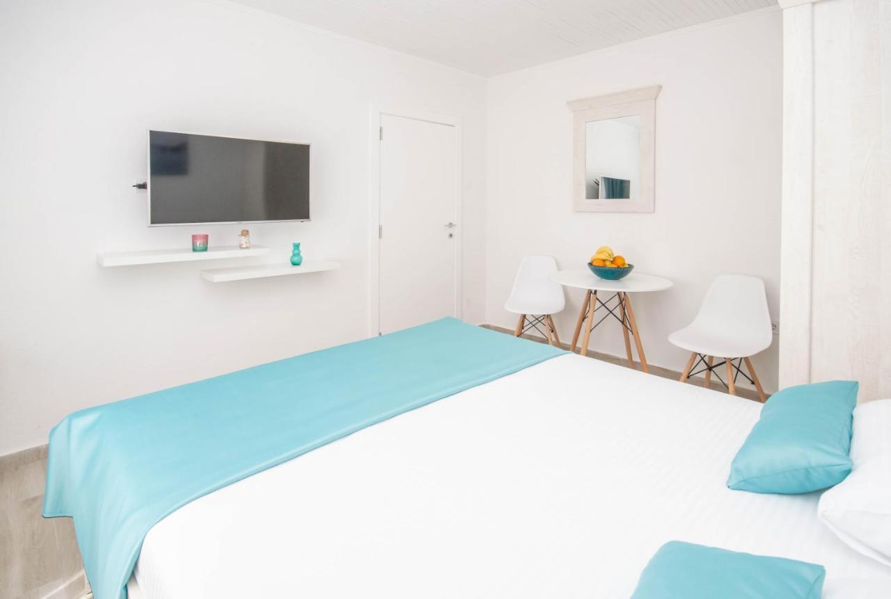Seafront Apartment コトル エクステリア 写真